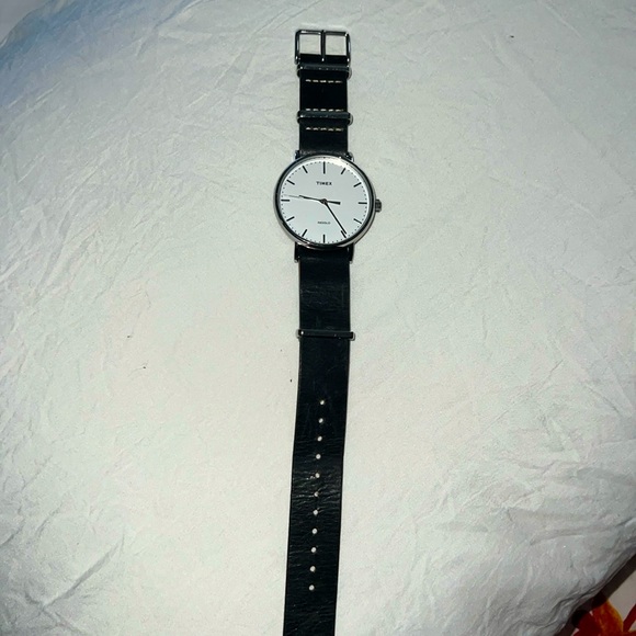 Timex Indiglo Watch - Picture 1 of 7